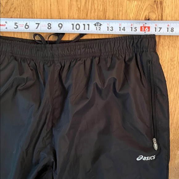 Asics Black Pants with Red and Reflective Details - Picture 4 of 7